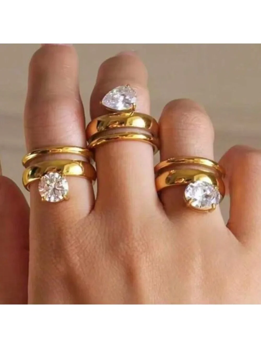 Gold and Silver Ring Set Q630